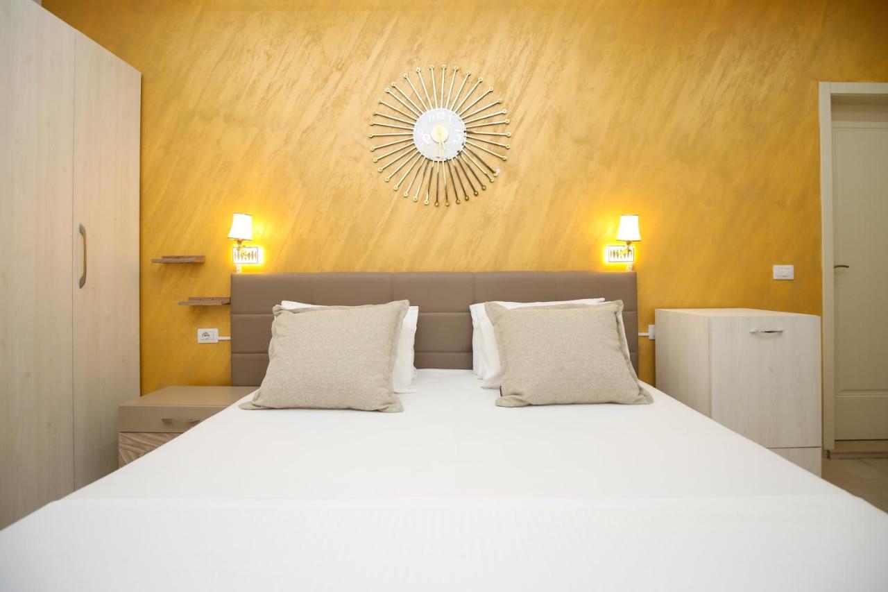 Noar Boutique Hotel Vlore Exterior photo